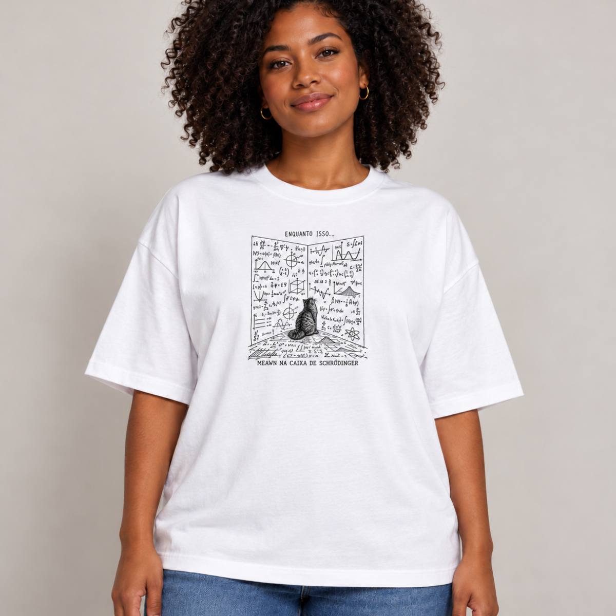 Camiseta Oversized Eduardo na Caixa de Shrodinger